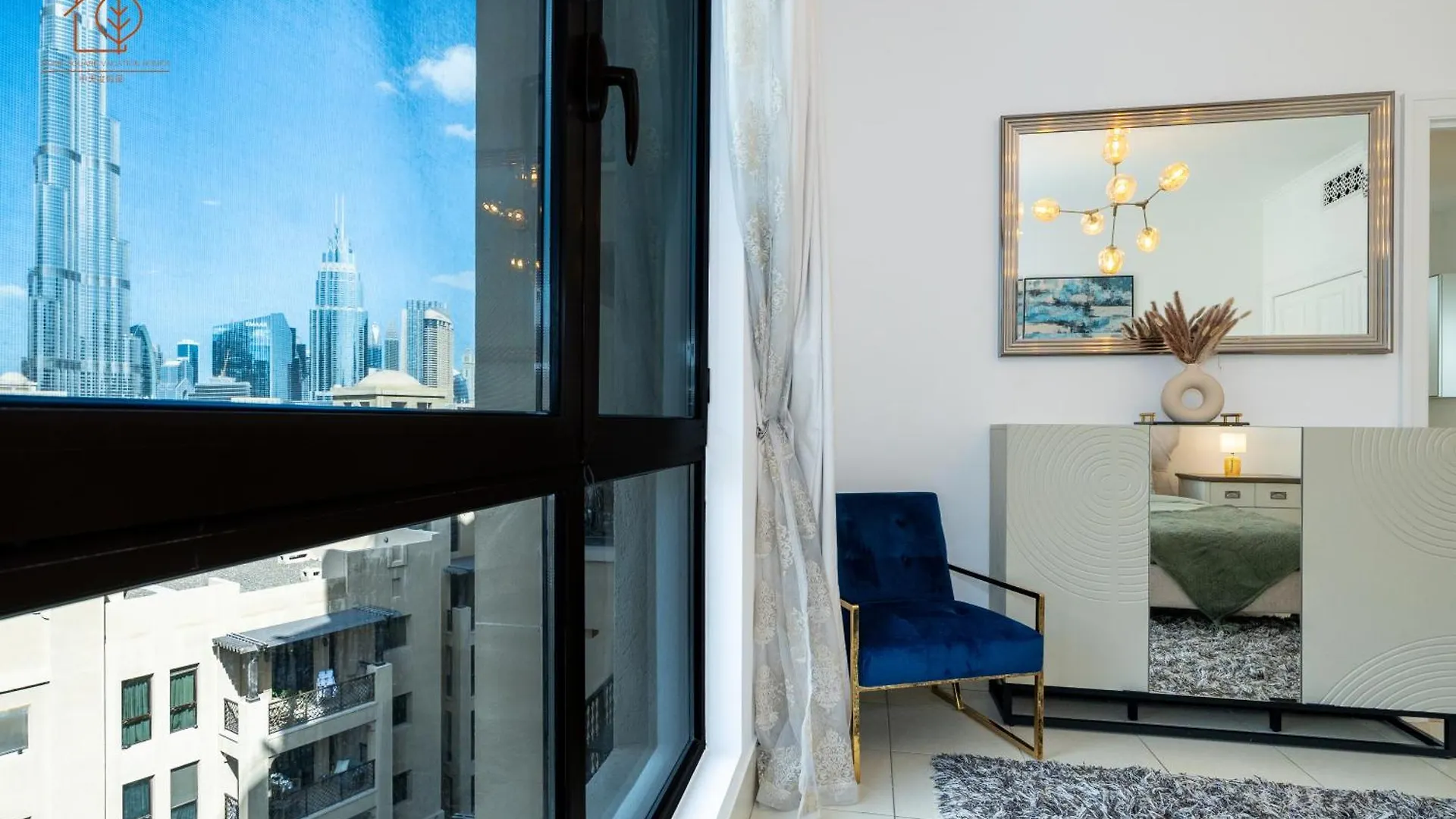 Cozy Old Town 2-Bed Apartment With Burj Khalifa Views 202Rh-2 ドバイ アラブ首長国連邦